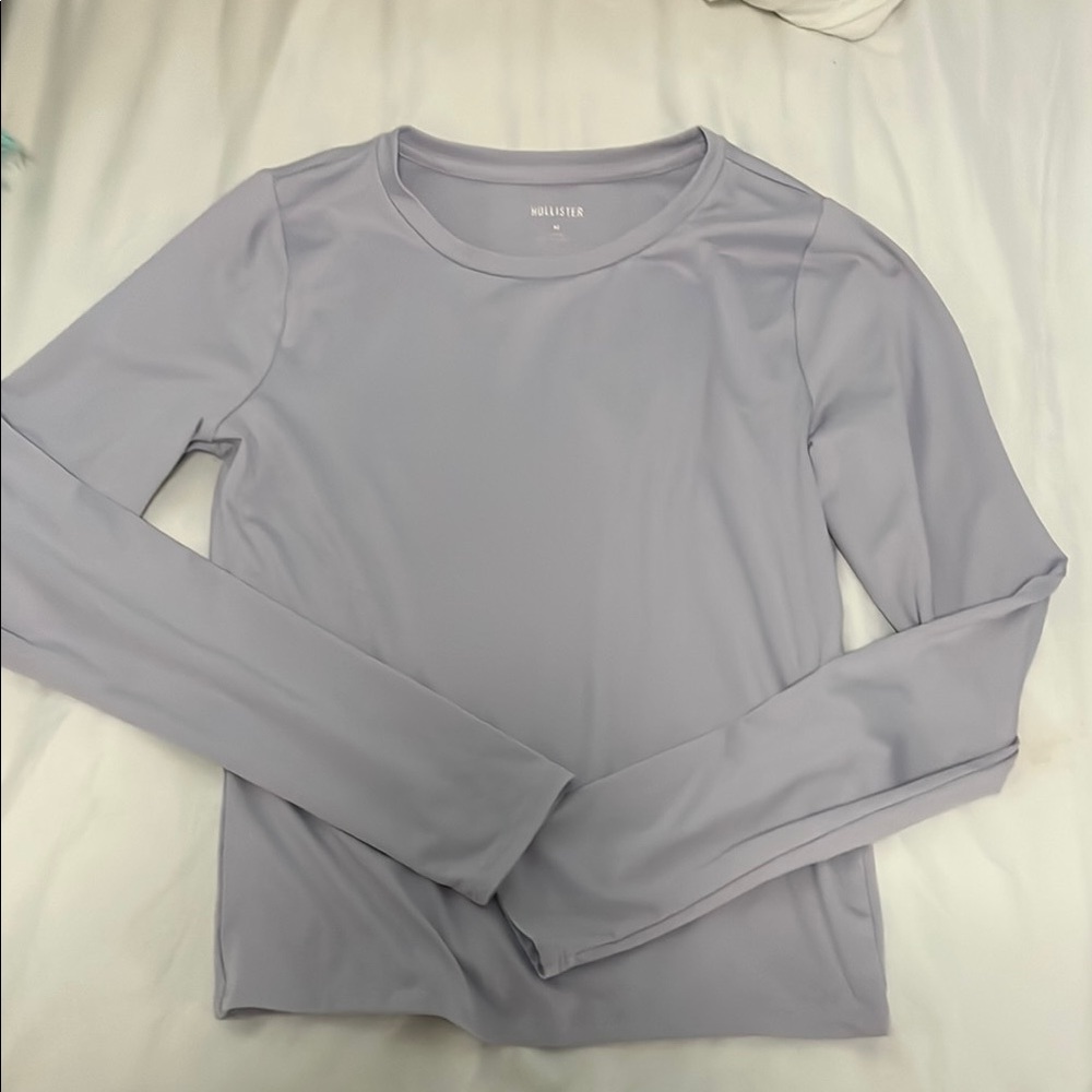 Hollister Gray Fitted Long Sleeve T-Shirt